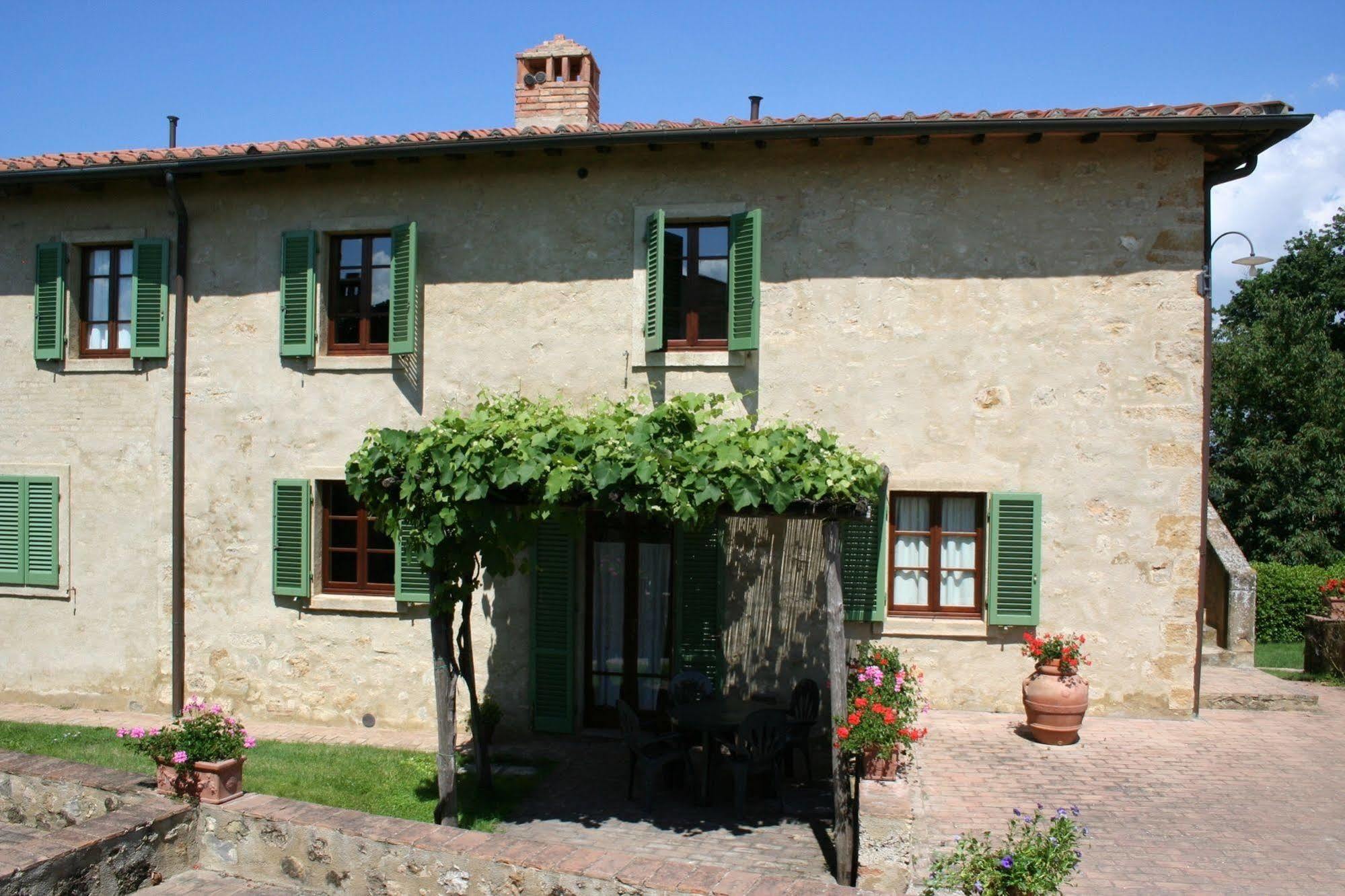 Podere Il Pino Poggibonsi Exterior photo